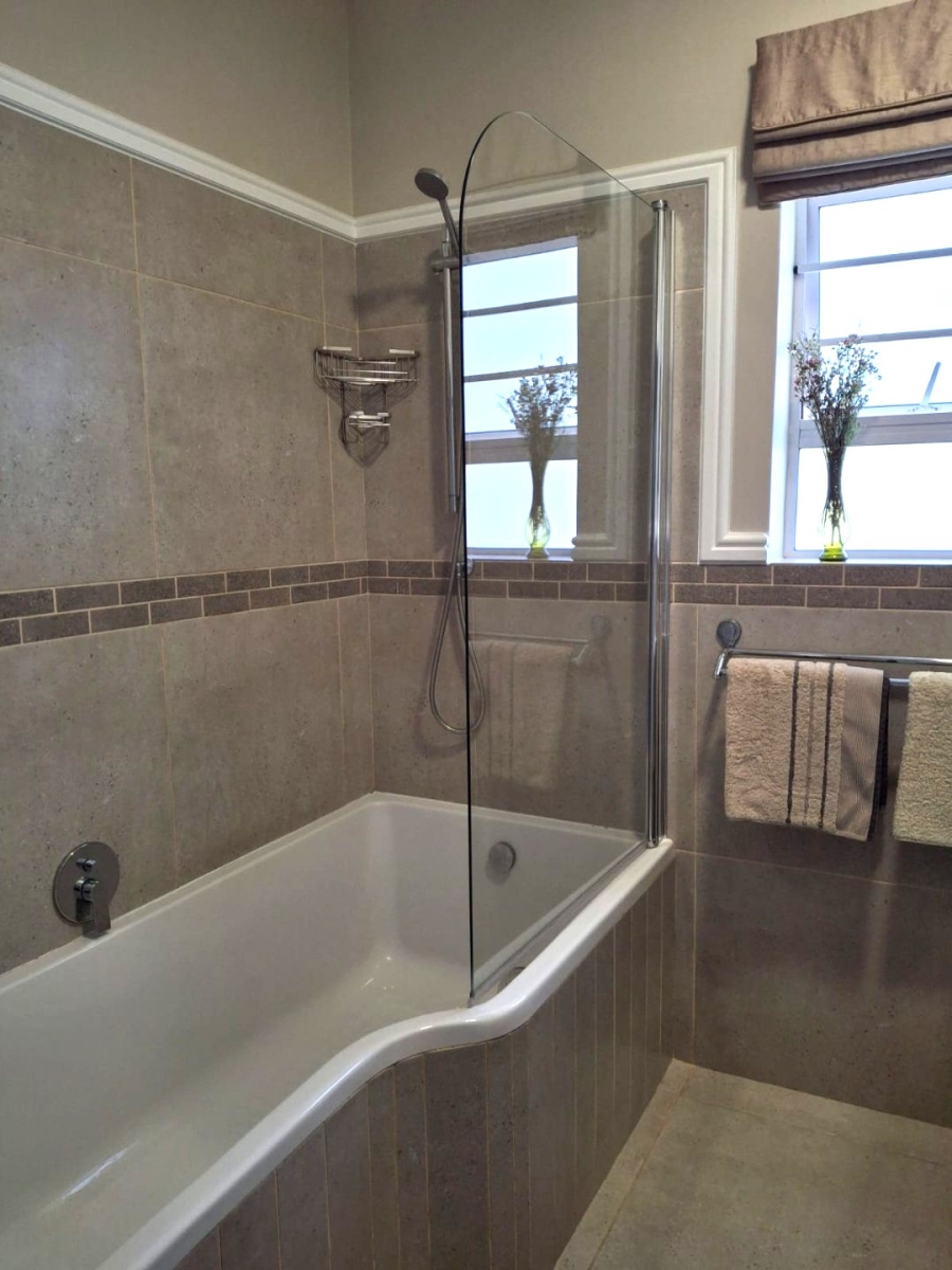 3 Bedroom Property for Sale in Dolphin Creek Golf Estate Western Cape